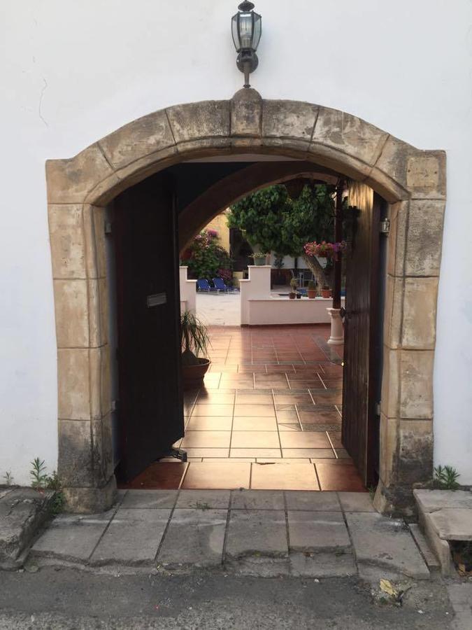 Villa Thermopilon Larnaca Extérieur photo